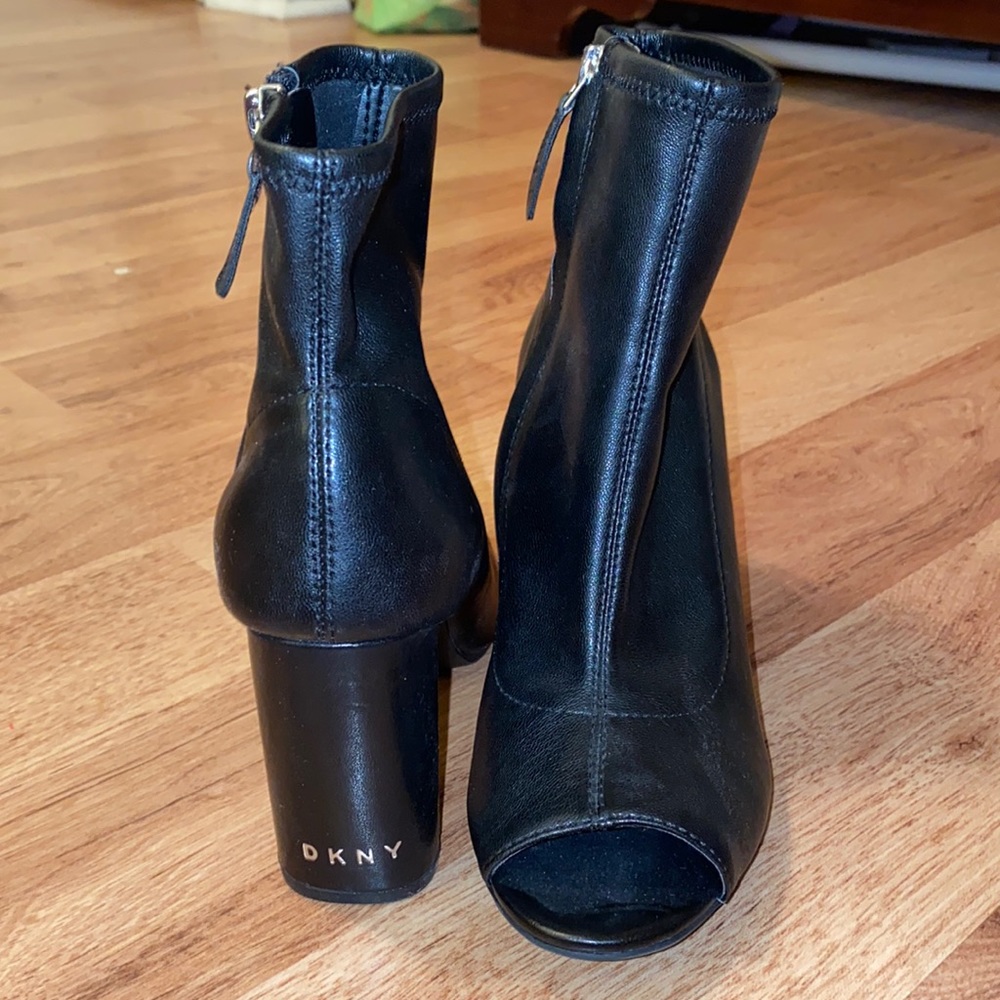 Black peep toe heels